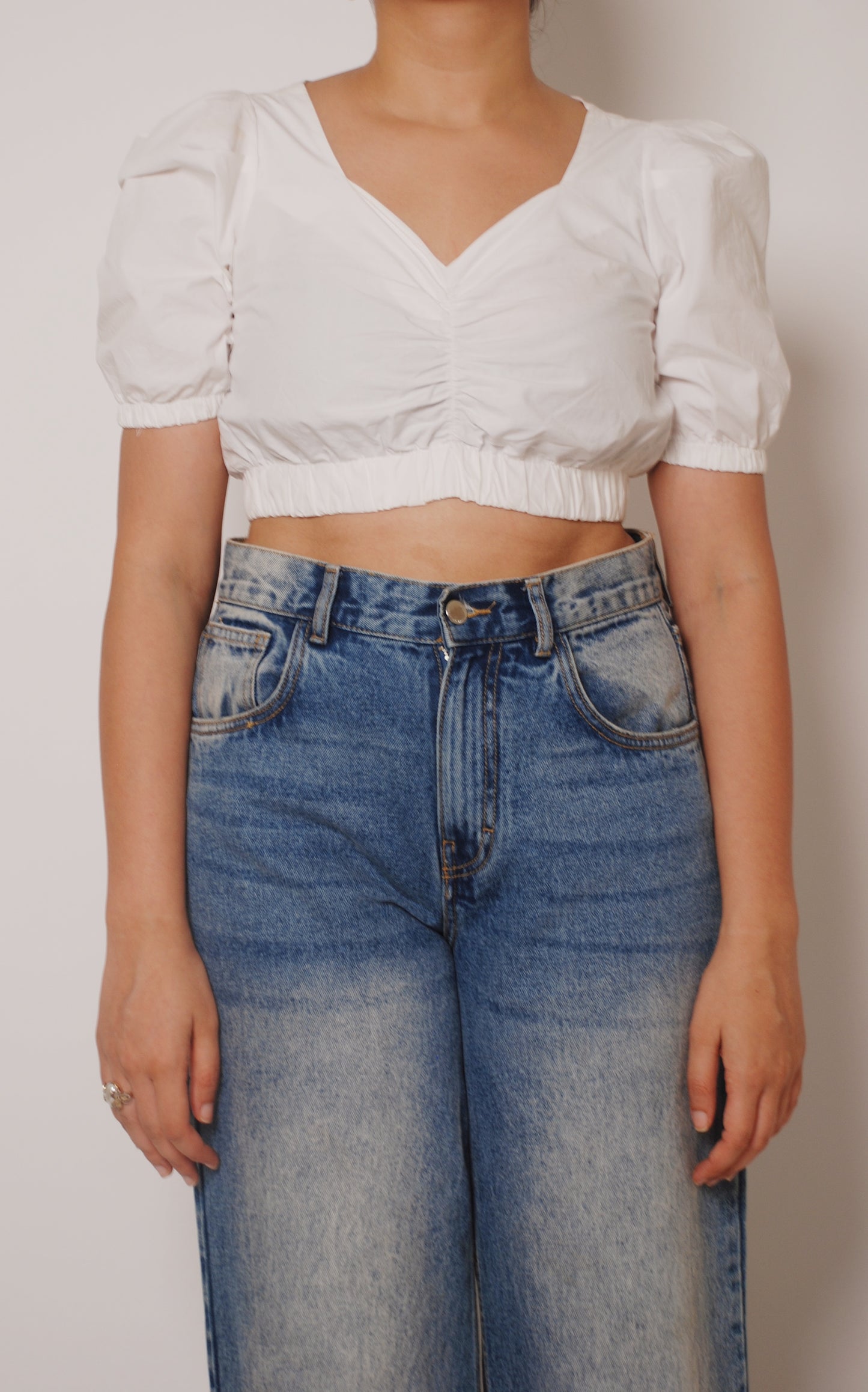 White cotton cropped top