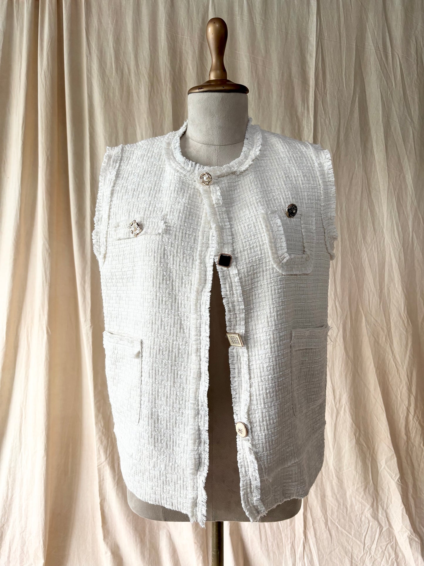 Vintage white tweed open vest with ornamental buttons