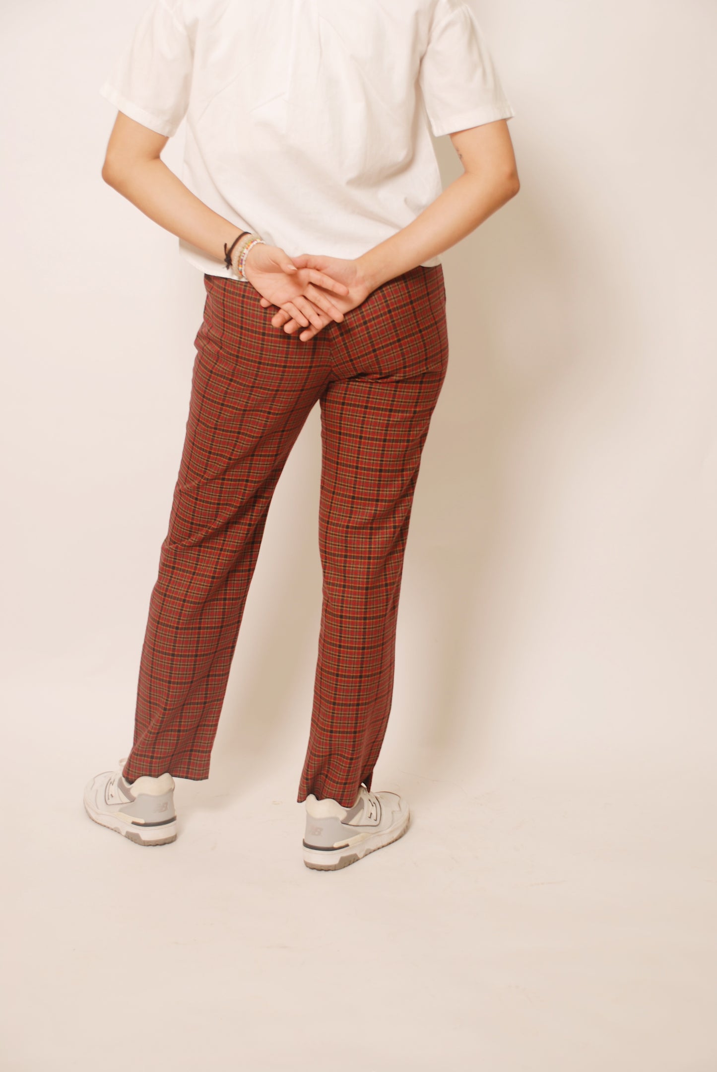 Maroon checkered straight fit pants