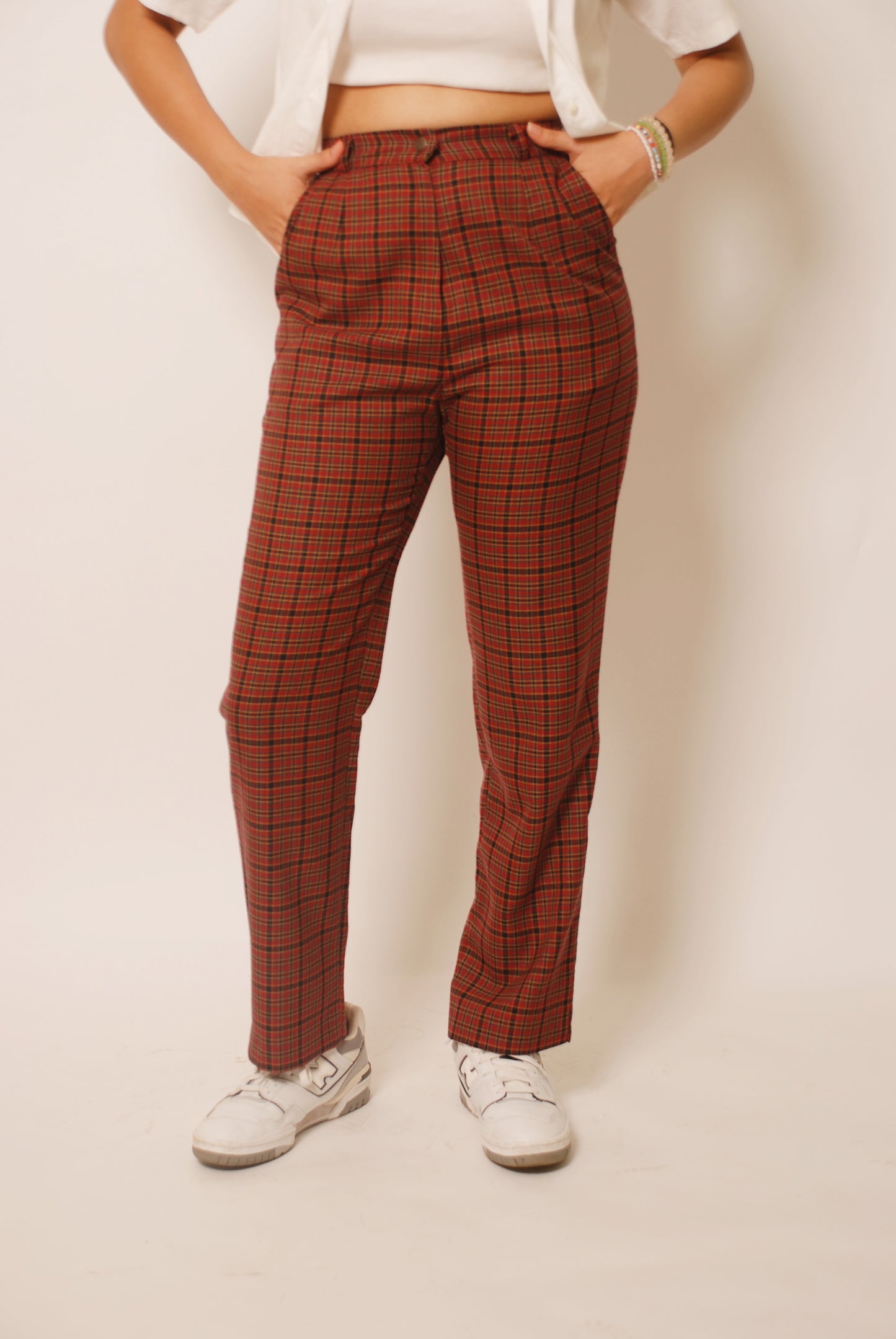 Maroon checkered straight fit pants