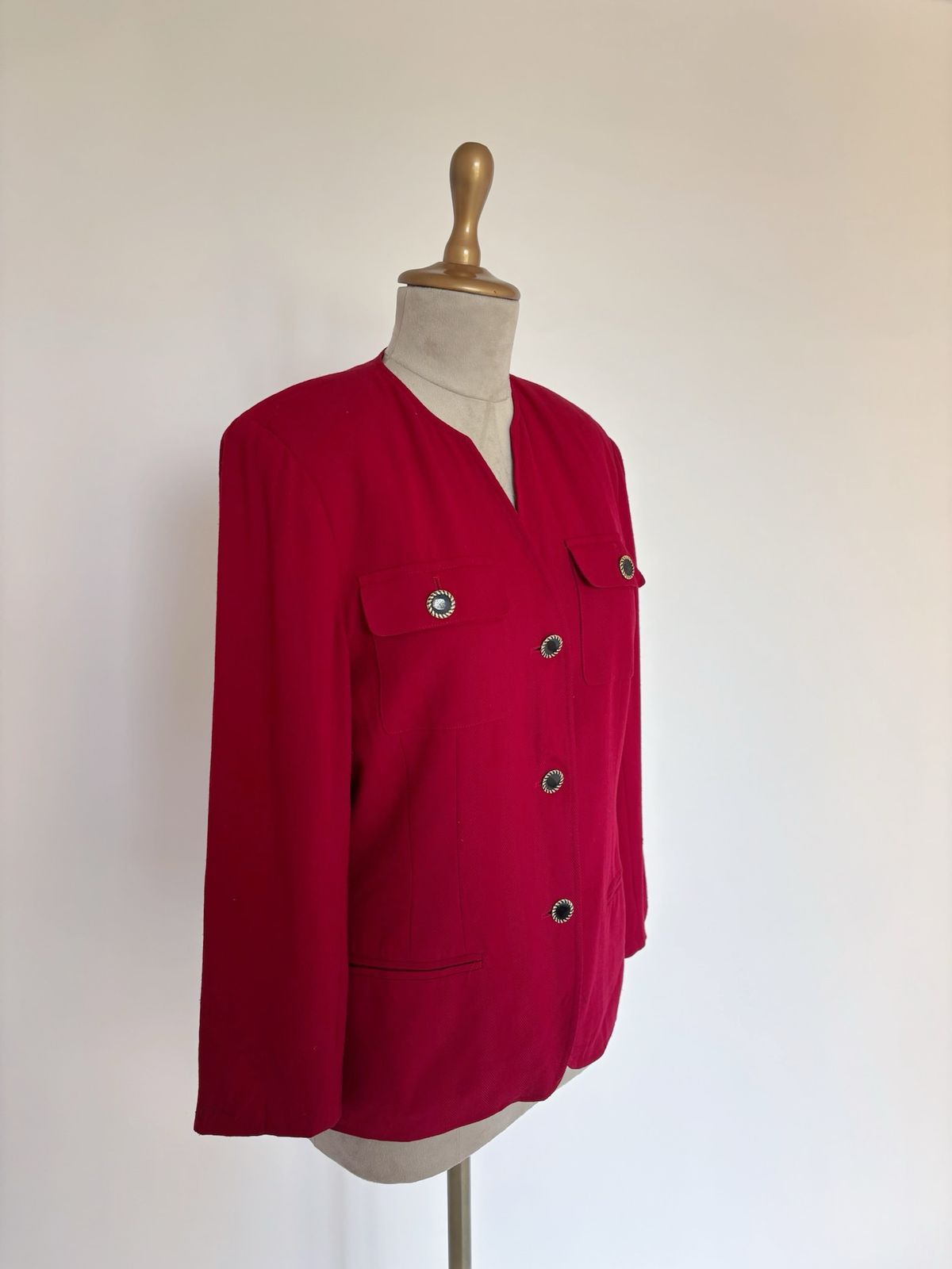 80s Vintage red collarless blazer