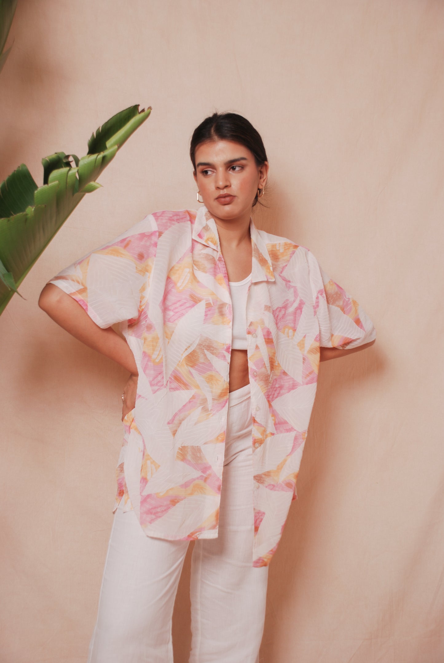 White & pink textured resort shirt