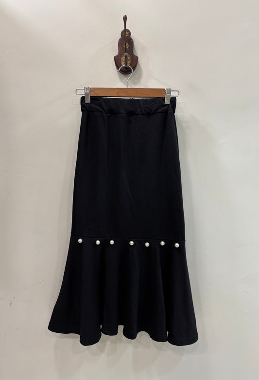 Black midi skirt with pearl detail