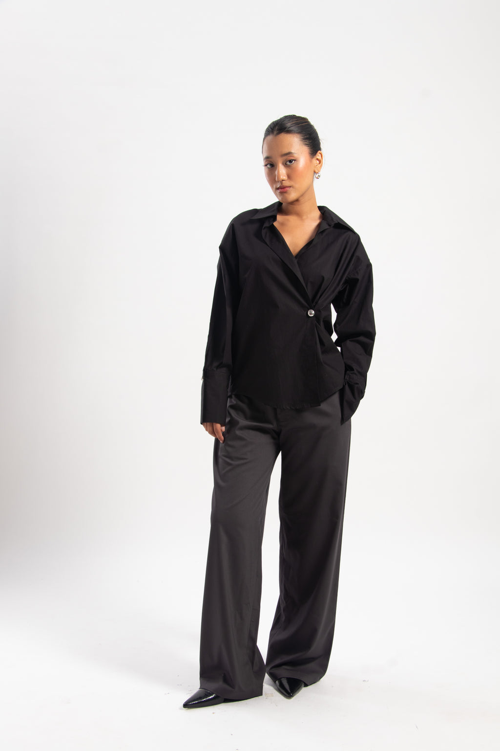 MUSE OVERLAP BLACK SHIRT