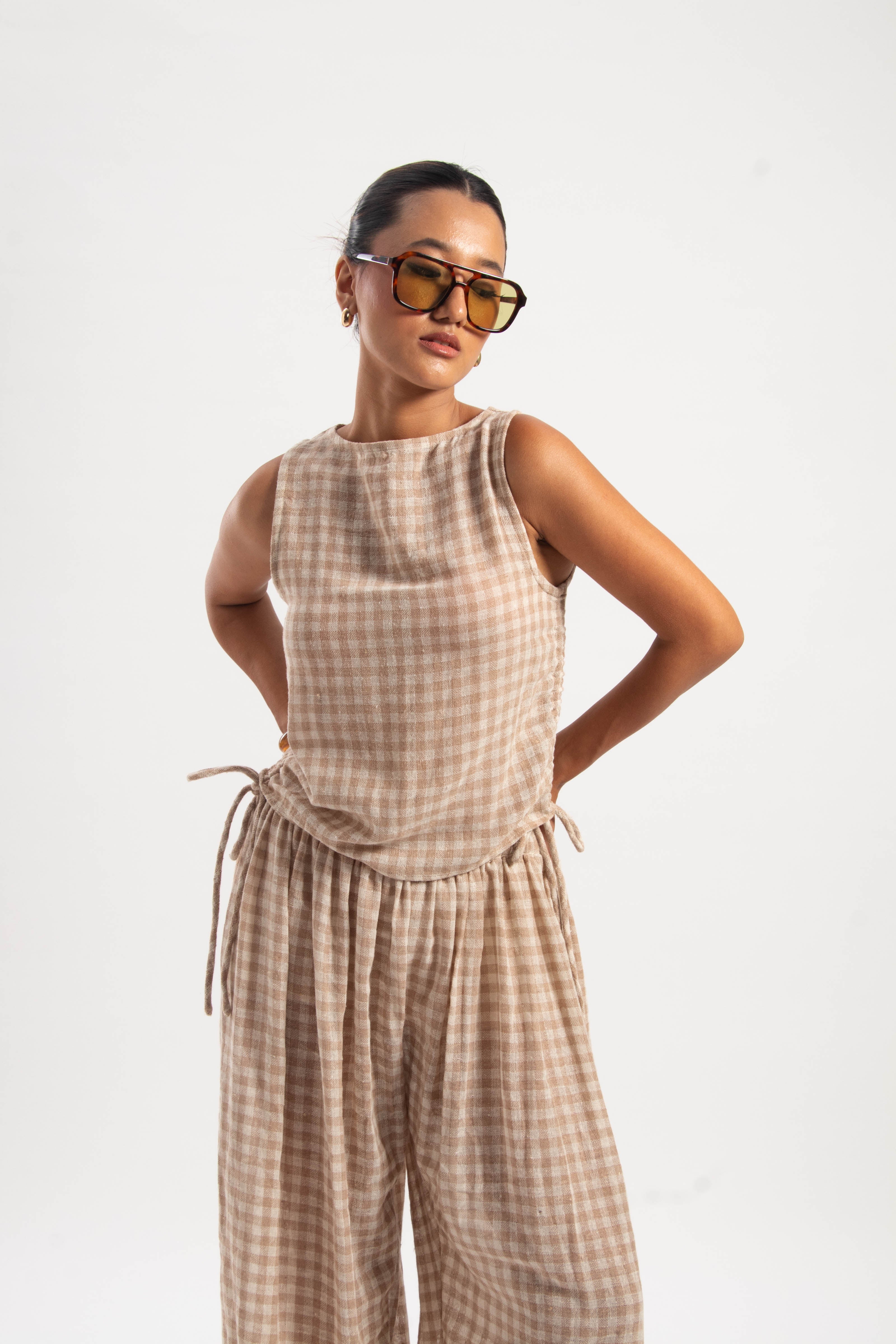 MIA RUCHED TOP