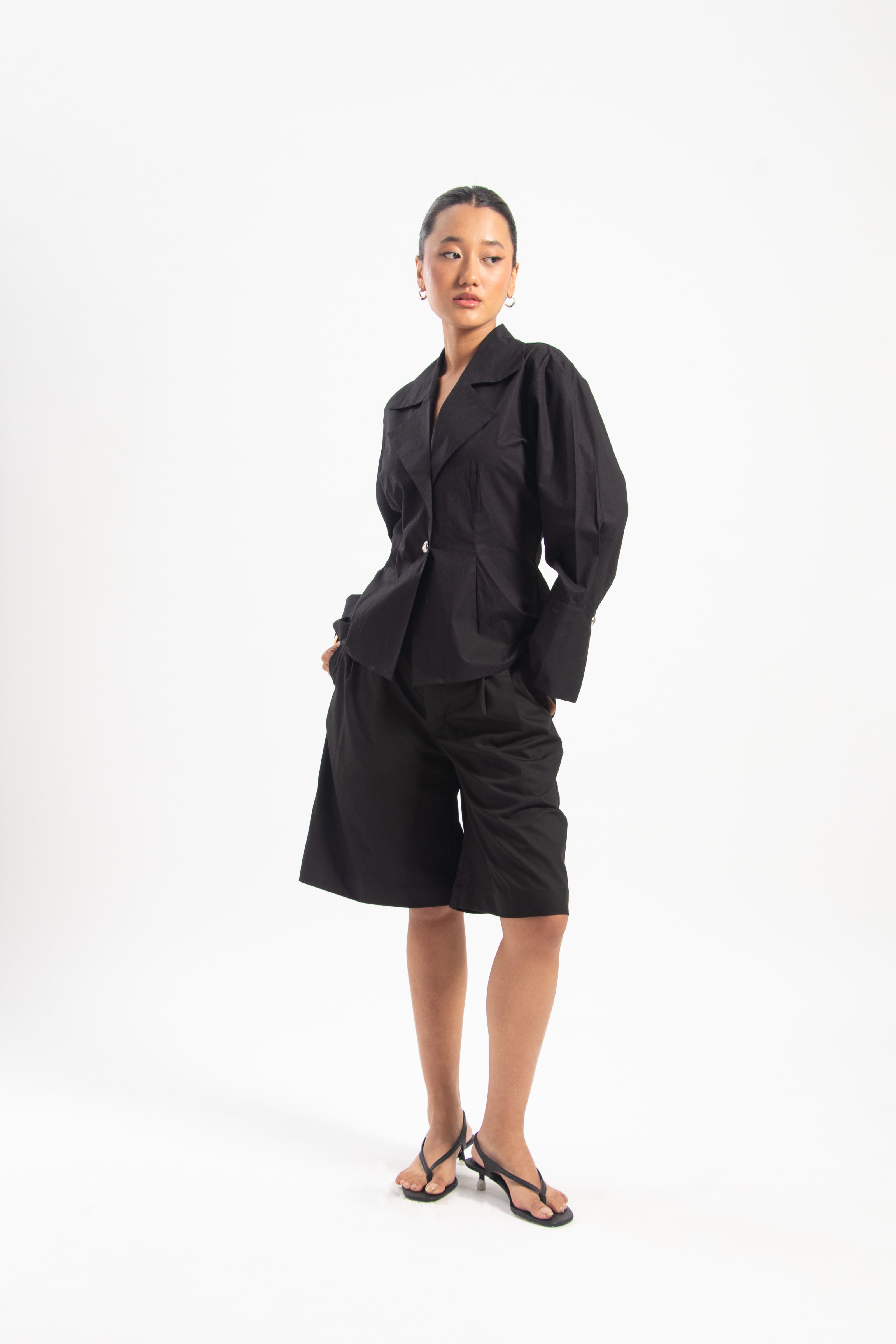 BLACK NOTCH SHIRT