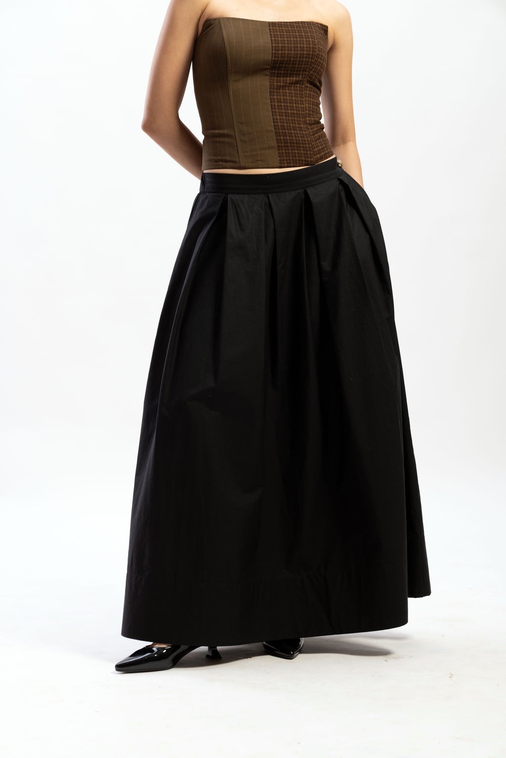 Iris box pleated skirt