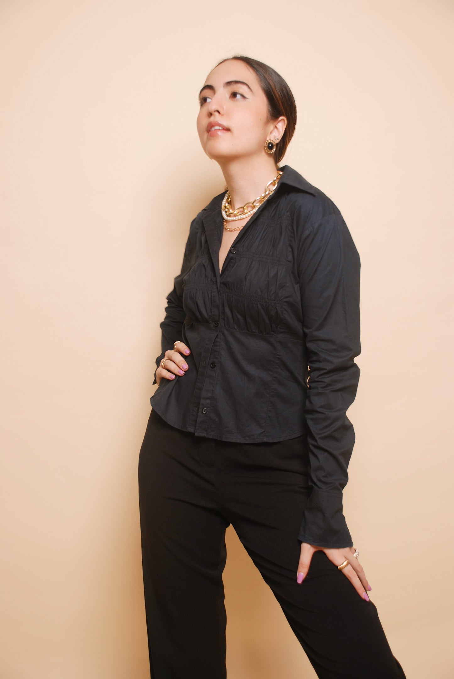 Black ruched full sleeve shirt